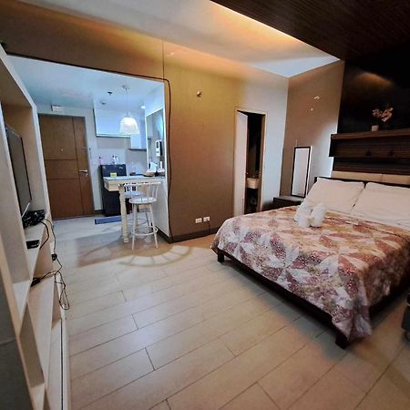 Palm Tree Villas By Ann Manila Esterno foto
